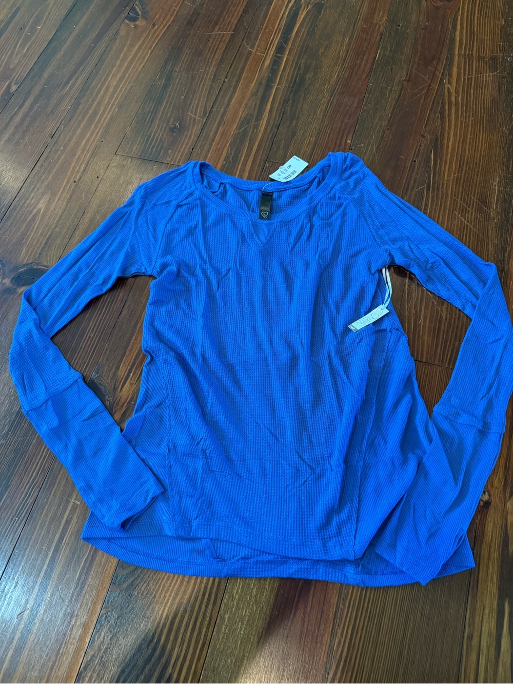 NWT Blue Long-Sleeve thin waffle knit top